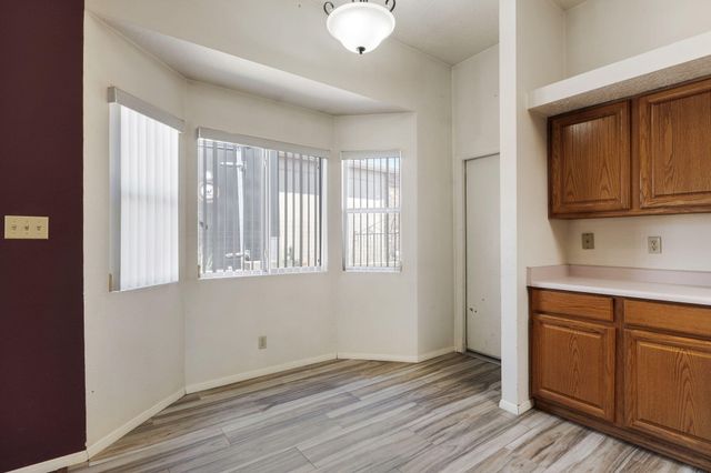 2595 Diamond Peak Drive NE, Rio Rancho, NM 87144