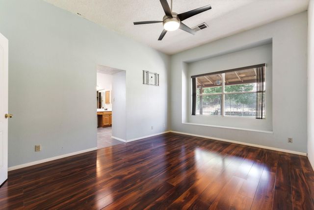 2595 Diamond Peak Drive NE, Rio Rancho, NM 87144