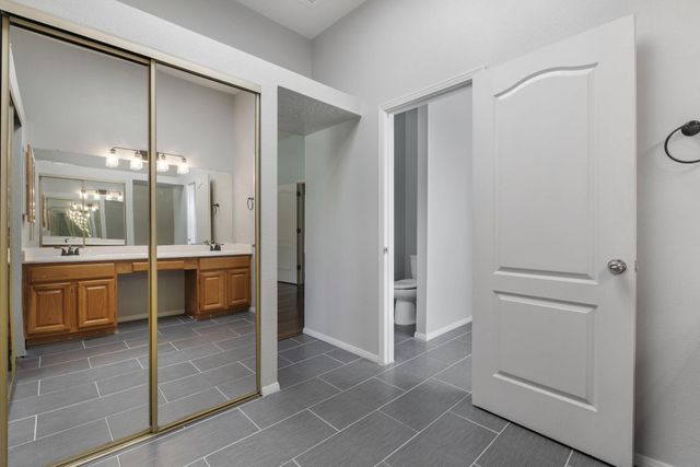 2595 Diamond Peak Drive NE, Rio Rancho, NM 87144