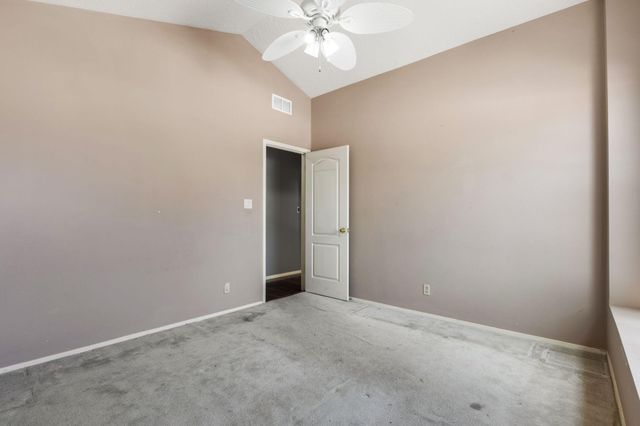 2595 Diamond Peak Drive NE, Rio Rancho, NM 87144