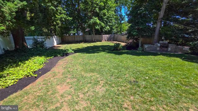 158 FENWOOD AVE, Hamilton, NJ 08619