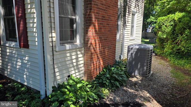 158 FENWOOD AVE, Hamilton, NJ 08619