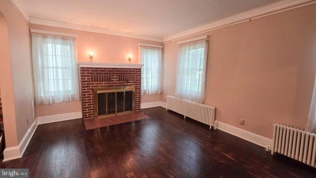 158 FENWOOD AVE, Hamilton, NJ 08619