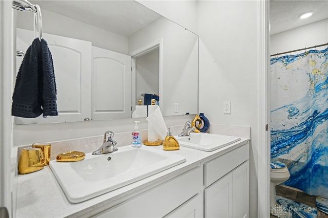 5221 Quail Ridge, Huber Heights, OH 45424