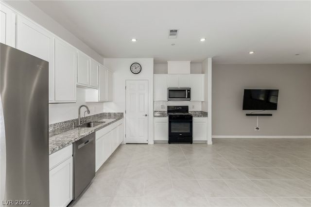 1111 Heliodor Avenue, Henderson, NV 89011