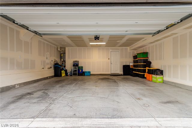 1111 Heliodor Avenue, Henderson, NV 89011
