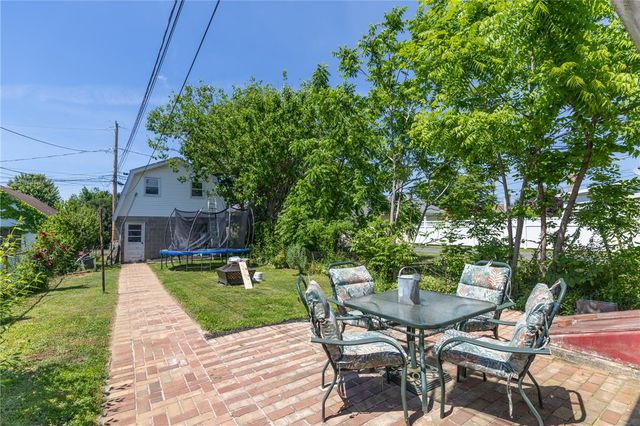 555 Elm Street, Emmaus Boro, PA 18049