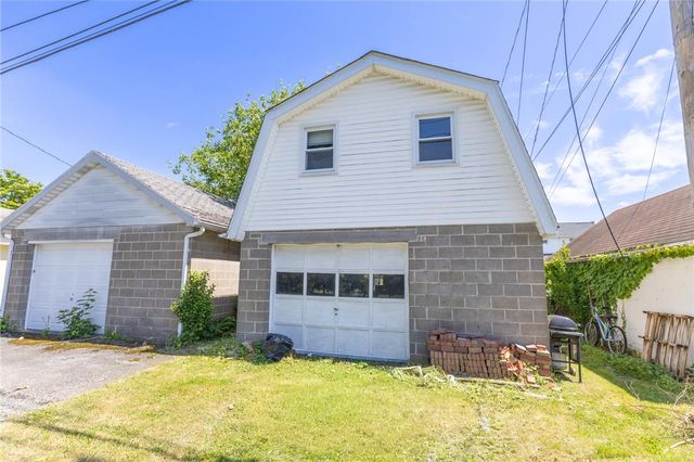 555 Elm Street, Emmaus Boro, PA 18049