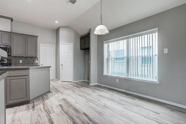 431 Cardinal Oaks, League City, TX 77565