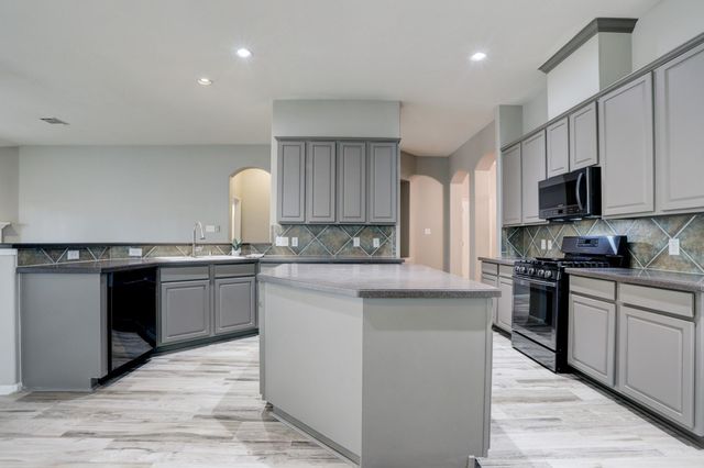 431 Cardinal Oaks, League City, TX 77565