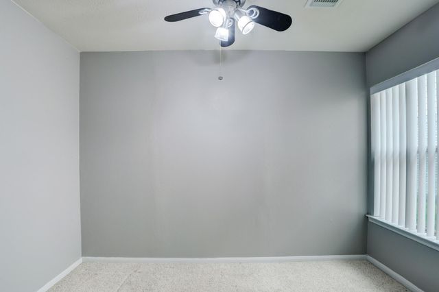 431 Cardinal Oaks, League City, TX 77565