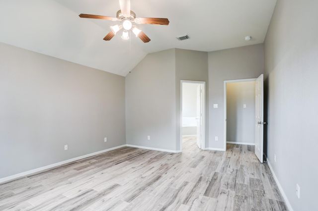 431 Cardinal Oaks, League City, TX 77565