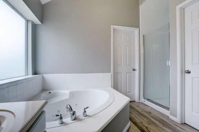 431 Cardinal Oaks, League City, TX 77565