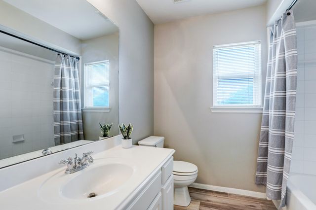 431 Cardinal Oaks, League City, TX 77565