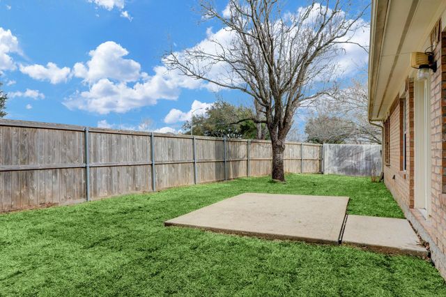 431 Cardinal Oaks, League City, TX 77565