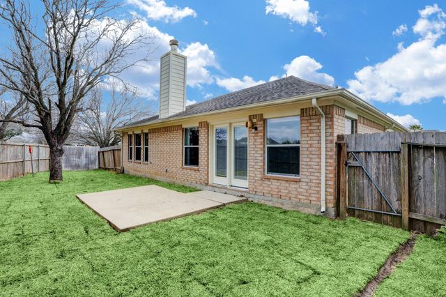 431 Cardinal Oaks, League City, TX 77565