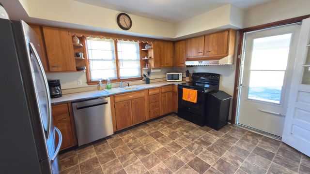 408 Hwy. 421, Mckee, KY 40447