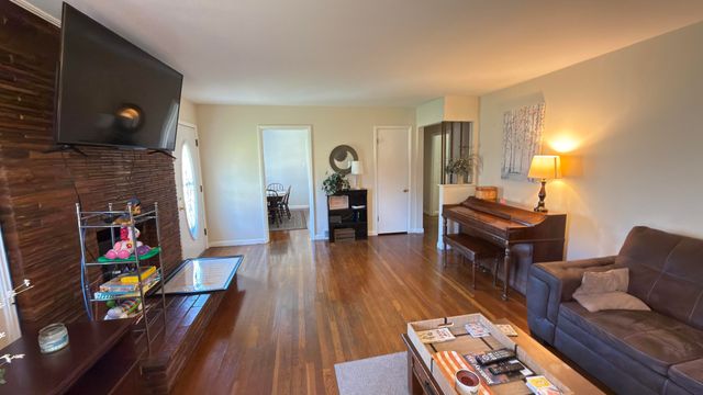 408 Hwy. 421, Mckee, KY 40447