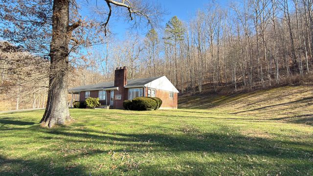 408 Hwy. 421, Mckee, KY 40447