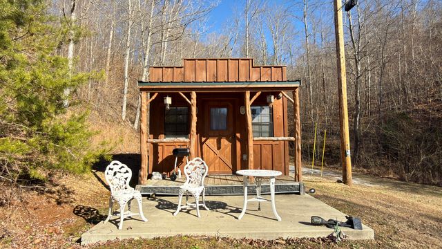 408 Hwy. 421, Mckee, KY 40447