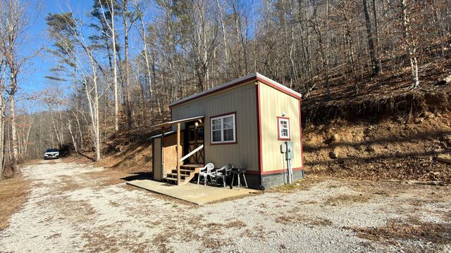 408 Hwy. 421, Mckee, KY 40447