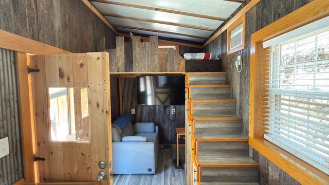 408 Hwy. 421, Mckee, KY 40447