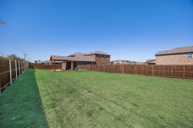 1701 Elm Fork Bend, Crandall, TX 75114