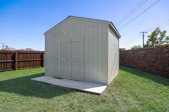 1701 Elm Fork Bend, Crandall, TX 75114