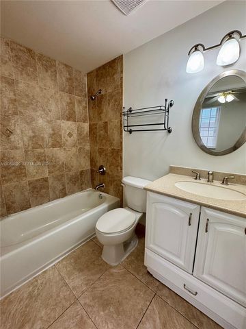 16743 Hemingway Dr 16743, Weston, FL 33326