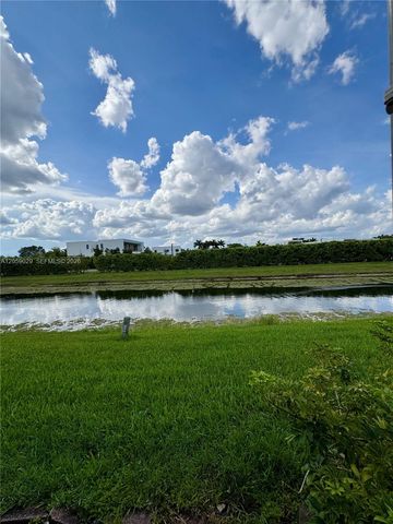 16743 Hemingway Dr 16743, Weston, FL 33326