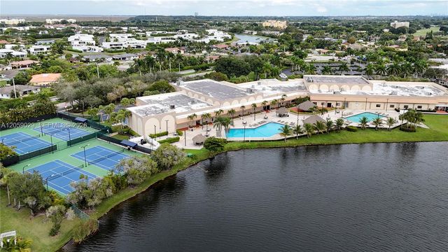 16743 Hemingway Dr 16743, Weston, FL 33326