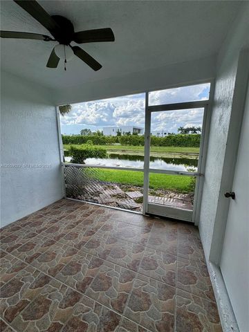 16743 Hemingway Dr 16743, Weston, FL 33326
