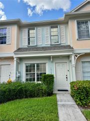 16743 Hemingway Dr 16743, Weston, FL 33326