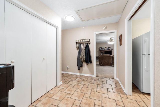 447 County Road 545, Alvin, TX 77511