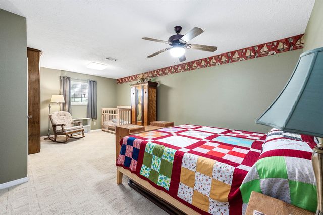 447 County Road 545, Alvin, TX 77511