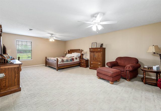 447 County Road 545, Alvin, TX 77511