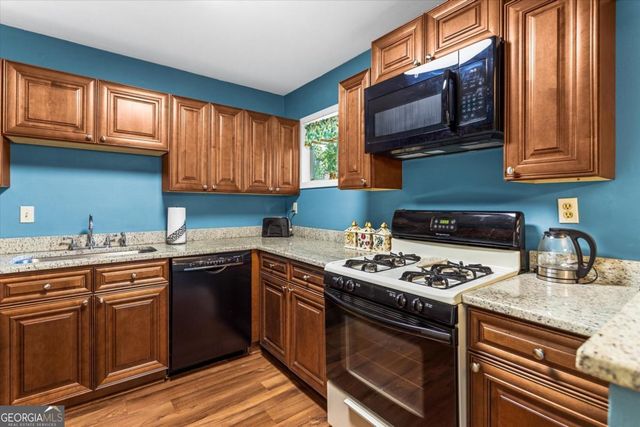 1610 Raleigh Circle SE, Marietta, GA 30067