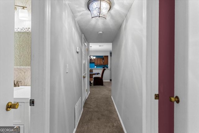 1610 Raleigh Circle SE, Marietta, GA 30067