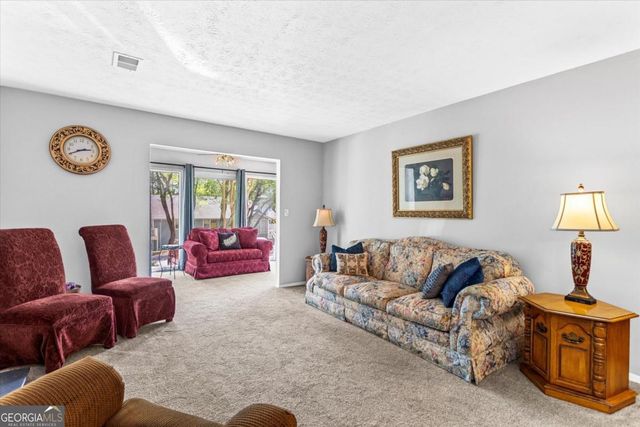 1610 Raleigh Circle SE, Marietta, GA 30067