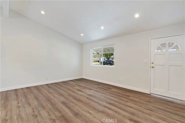 972 Appleton, Simi Valley, CA 93065