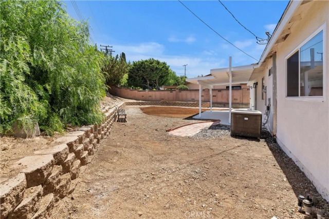 972 Appleton, Simi Valley, CA 93065