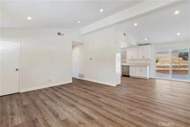 972 Appleton, Simi Valley, CA 93065
