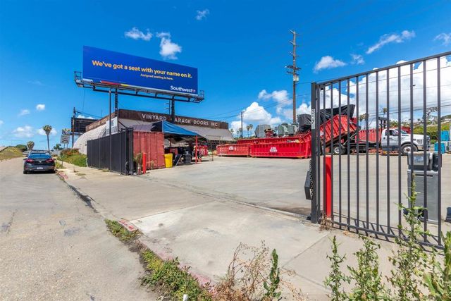 3571 Pacific Highway, San Diego, CA 92101