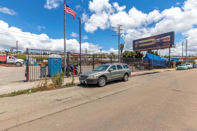 3571 Pacific Highway, San Diego, CA 92101
