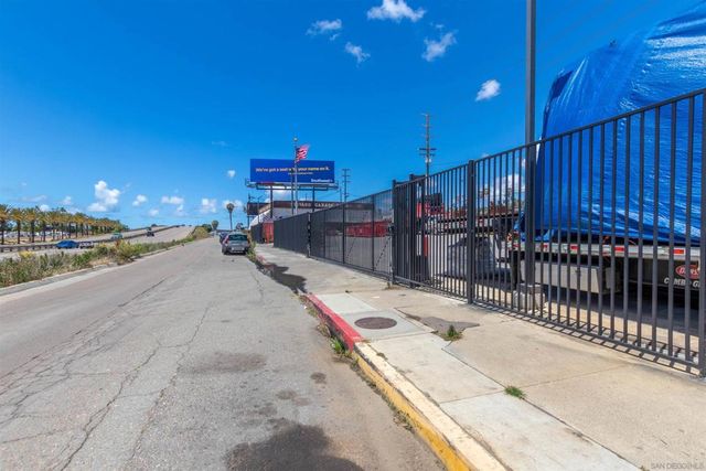 3571 Pacific Highway, San Diego, CA 92101