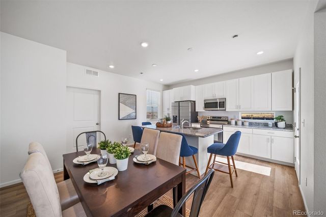 22292 E 39th Avenue, Aurora, CO 80019