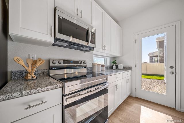 22292 E 39th Avenue, Aurora, CO 80019