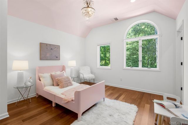 125 Saxon Woods Road, White Plains, NY 10605