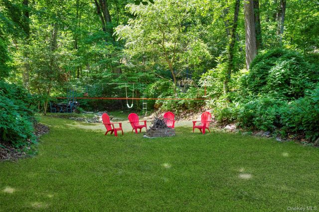 125 Saxon Woods Road, White Plains, NY 10605