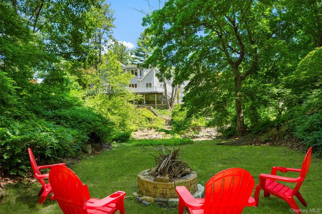 125 Saxon Woods Road, White Plains, NY 10605